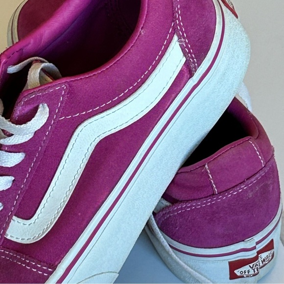 Vans Old Skool Women's Suede Lace up Sneakers in Fuchsia and White Size 7 - Picture 6 of 11